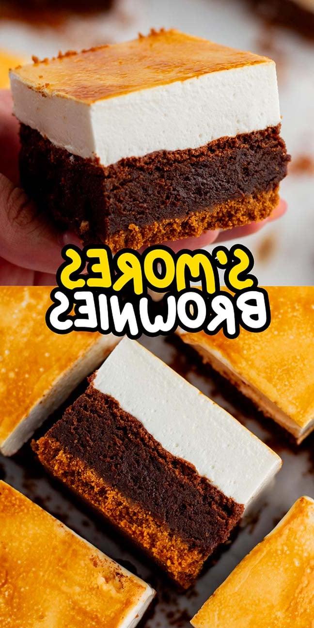 Κοντινό πλάνο ενός απολαυστικού s'mores brownie με στρώσεις, συμπεριλαμβανομένης μιας βάσης μπισκότου graham cracker, σοκολατένιου μπράουνι και ψημένης επικάλυψης marshmallow. Η επικάλυψη κειμένου λέει 