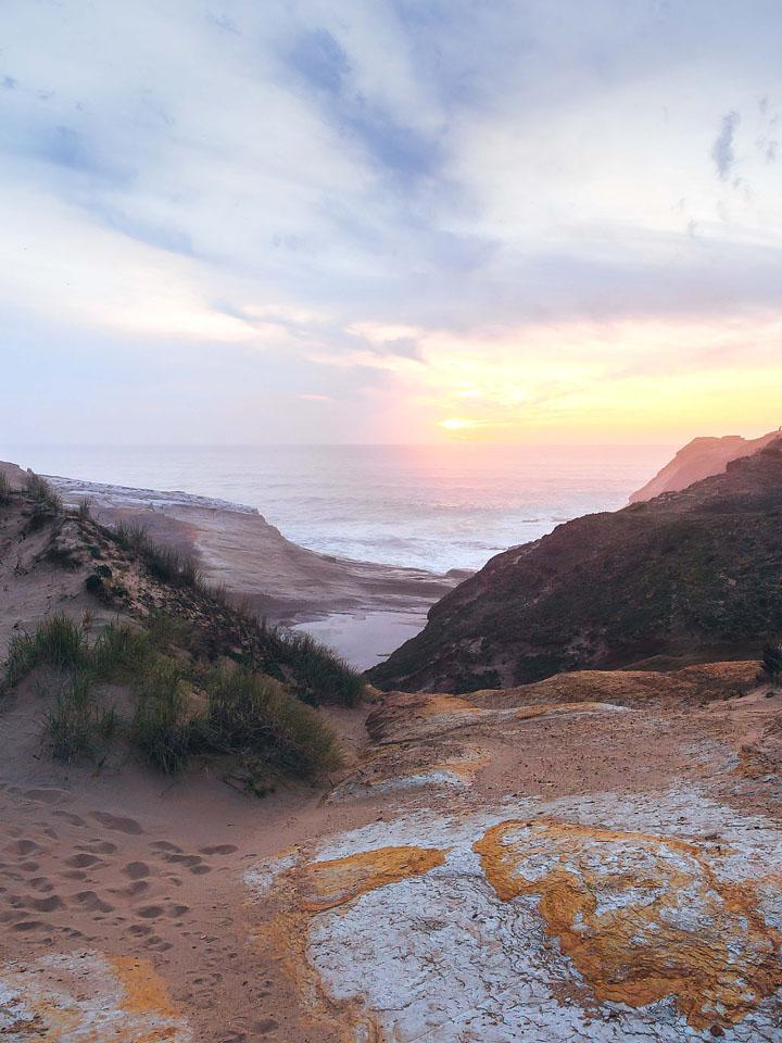 Όρεγκον Οδικό Ταξίδι 7 Blogger Bella Bucchiotti of xoxoBella.com shares her spring Oregon road trip with visits to parks, waterfalls and more.