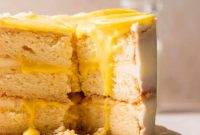 Sunshine Lemon Bar Cake